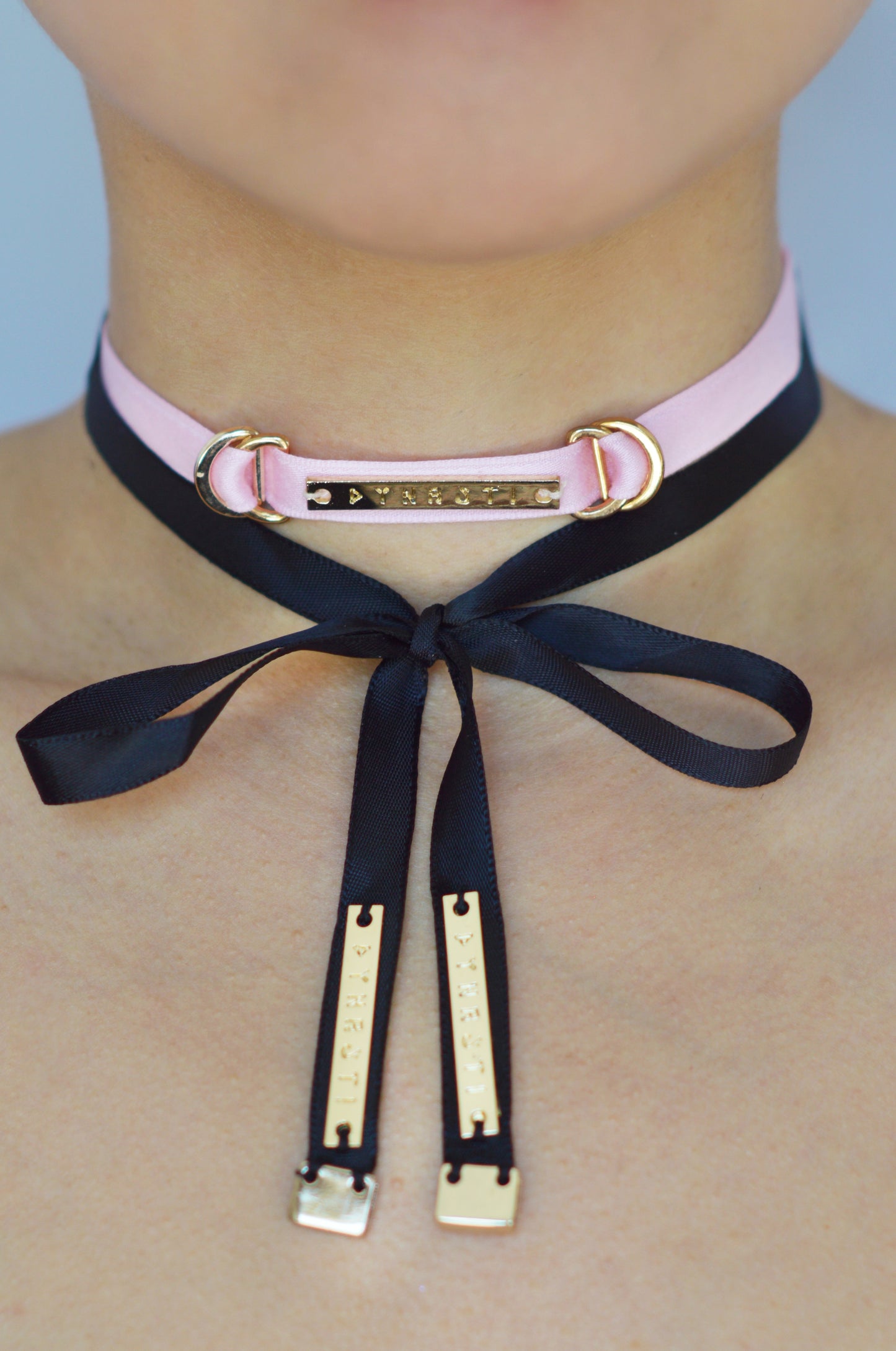 Black Pinky Skinny Wrap Choker