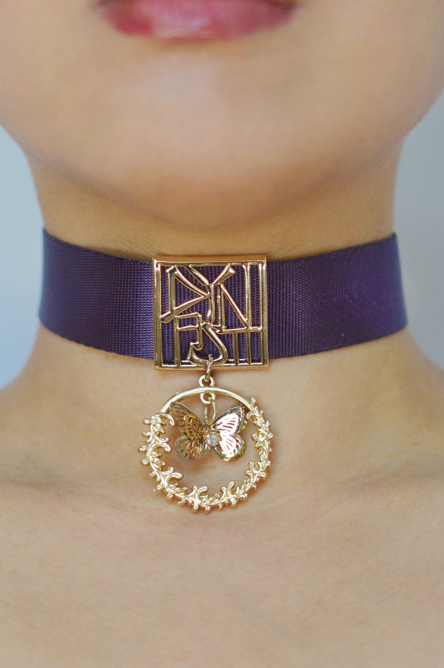 Opulent Violet Choker