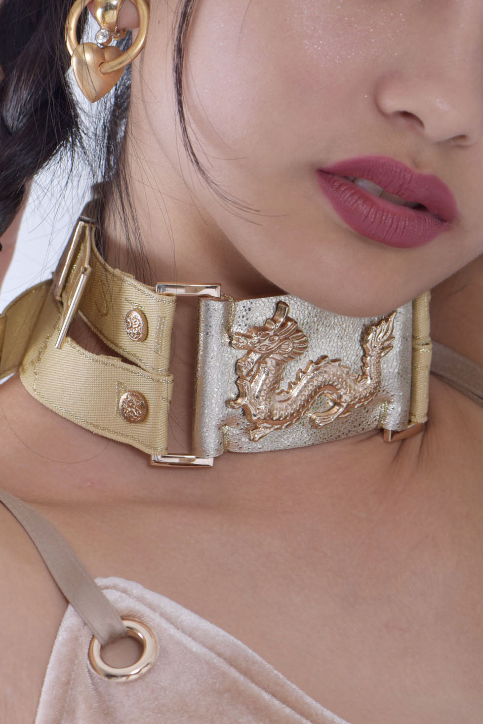 Dragon Choker in Champagne with Dynasti Logo Straps