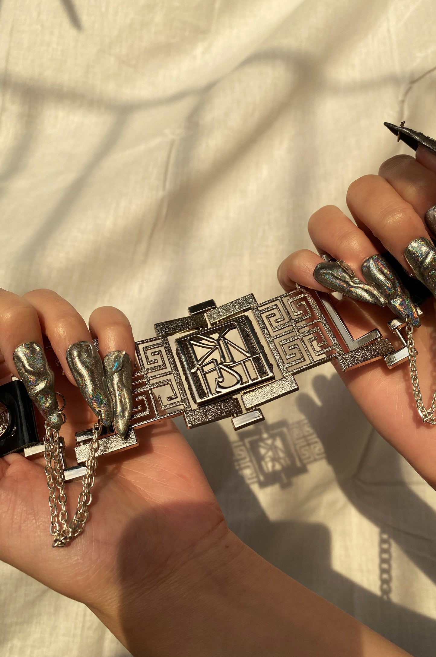 The Gladiator's Silver Chain Leather Choker