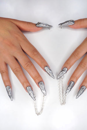 The Gladiator Silver Nails with Chain