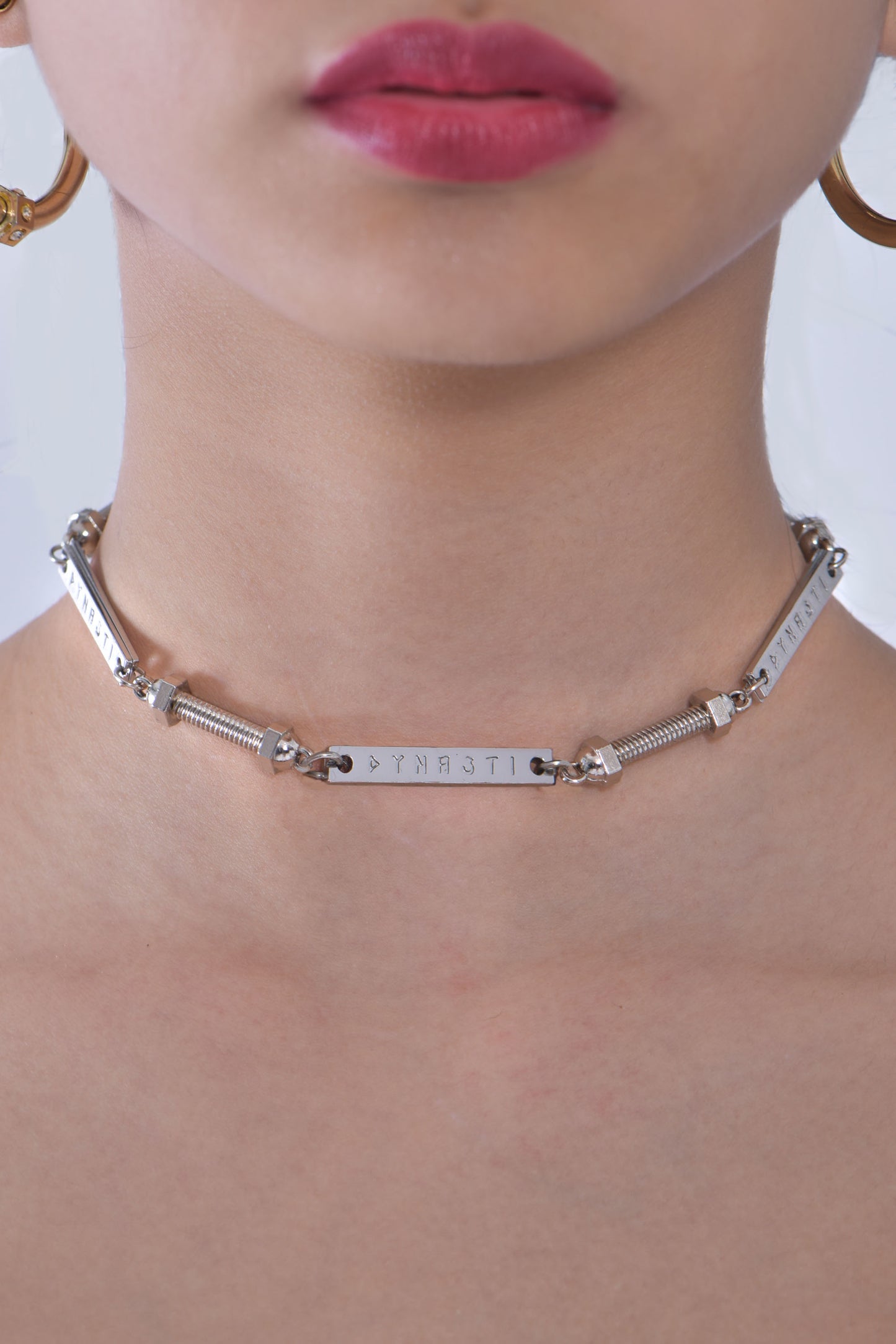 Dynasti Logo Chain Silver Choker